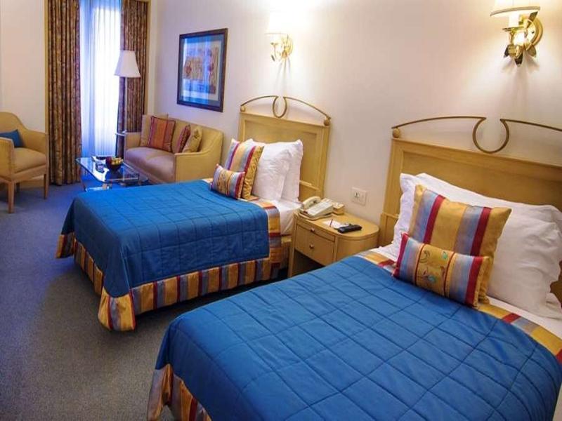 The Orchid Hotel Mumbai Vile Parle Exterior foto A room at the hotel